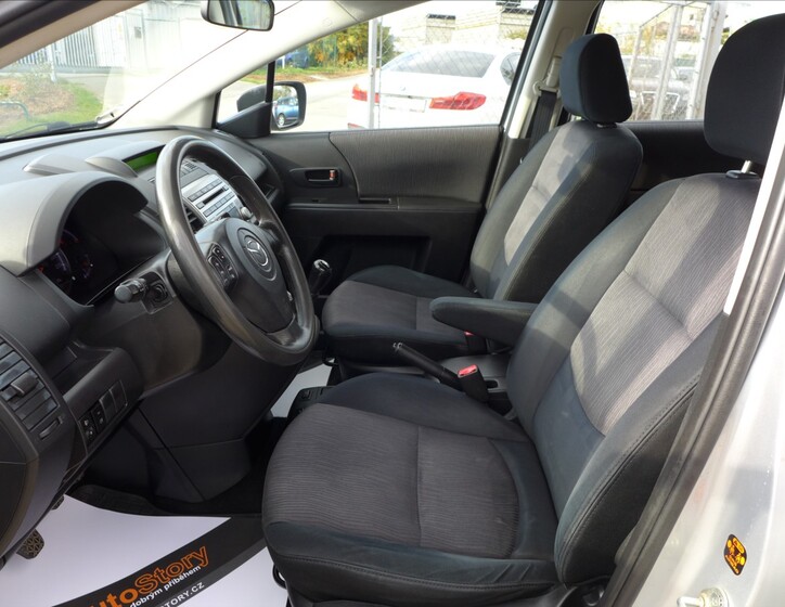 Mazda 5 11