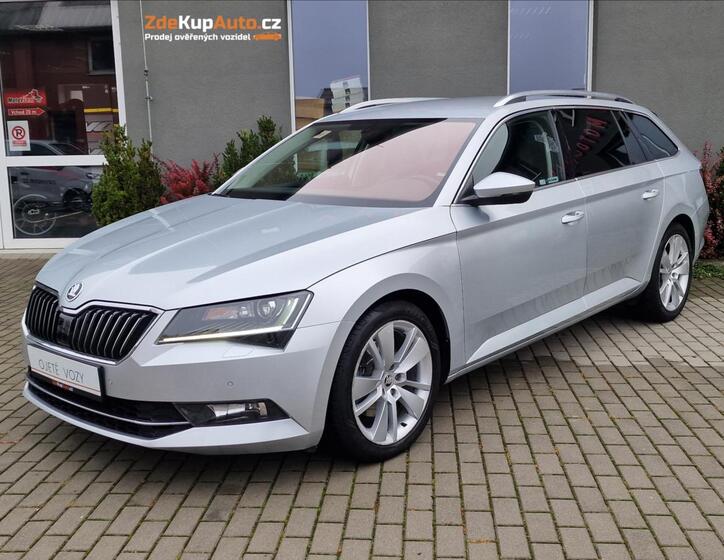 Škoda Superb 1
