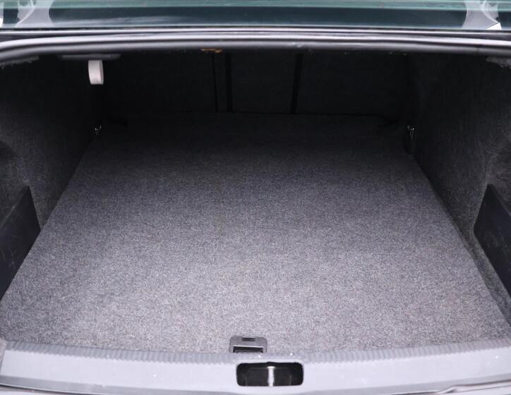 Volkswagen Passat 10