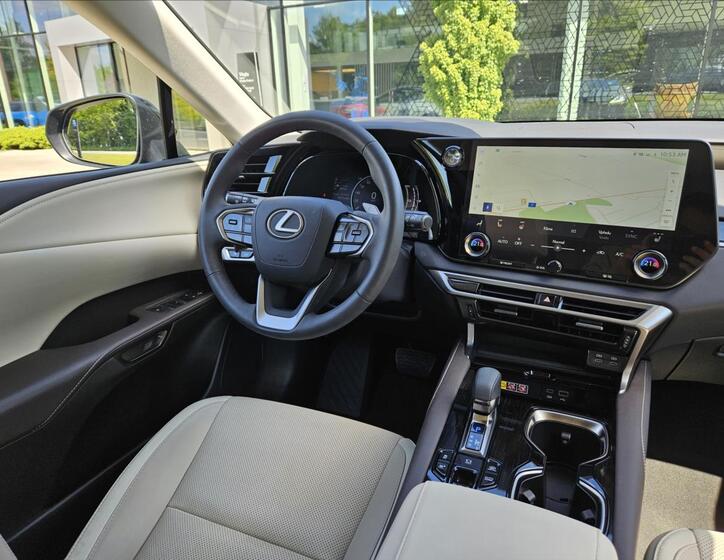 Lexus RX 450h 24