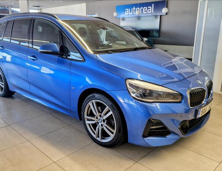 BMW Řada 2 1
