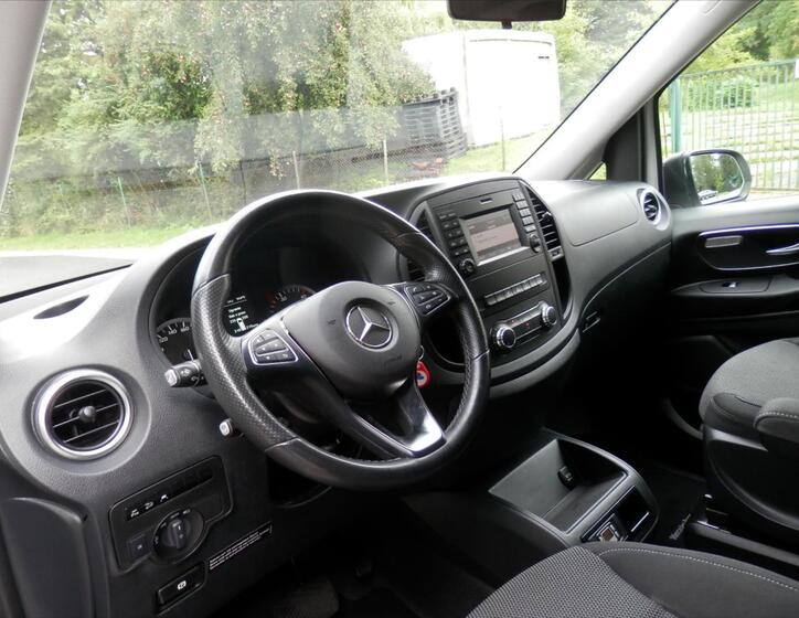 Mercedes-Benz Vito 19