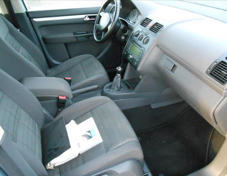 Volkswagen Touran 15