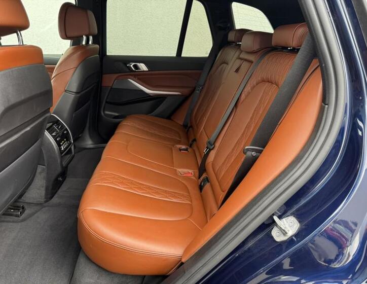 BMW X5 7