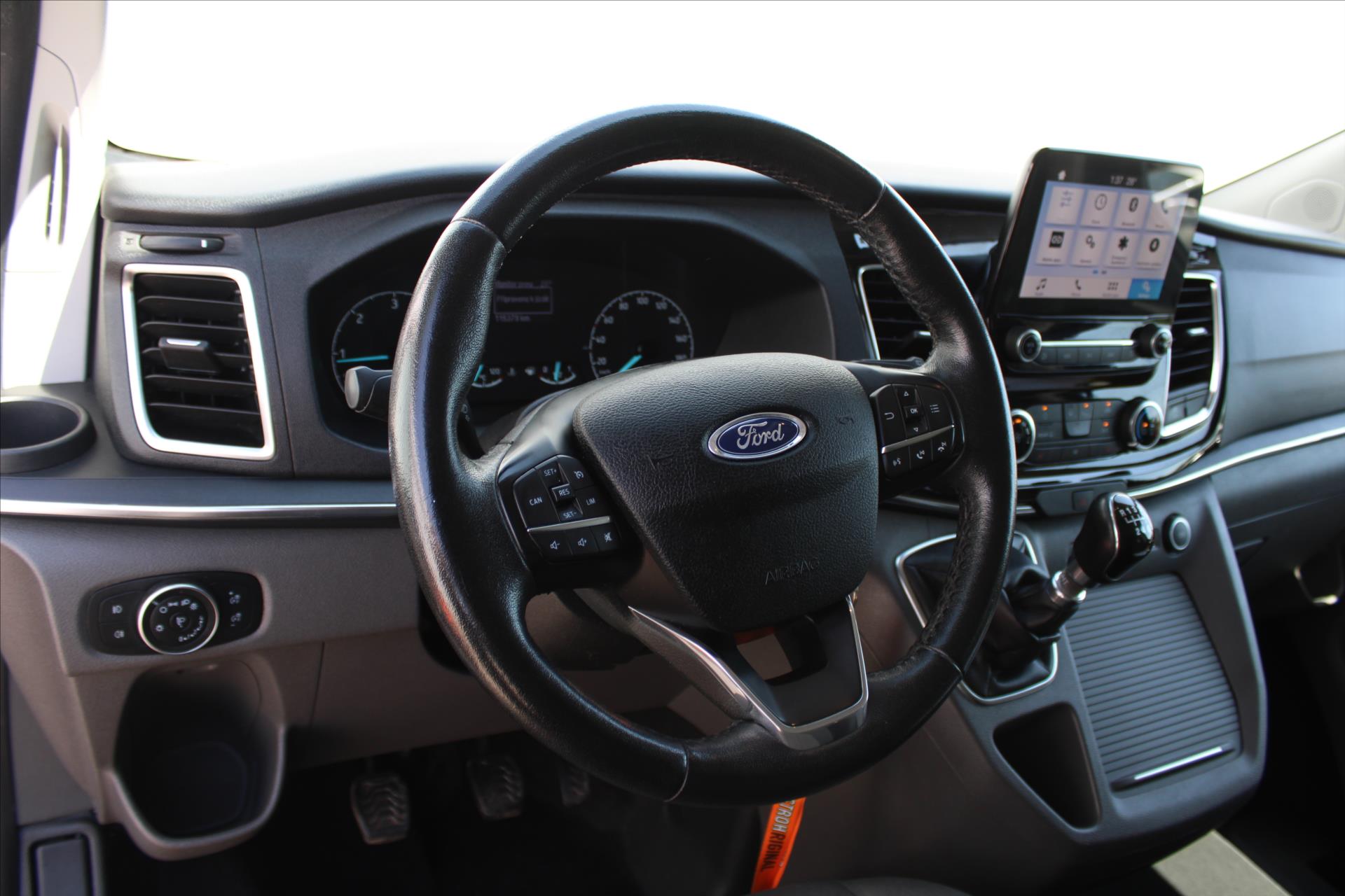 Ford Tourneo Custom