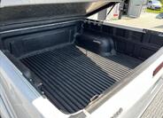 Toyota Hilux 9