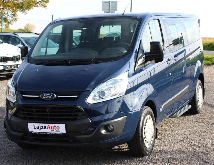 Ford Tourneo Custom 31