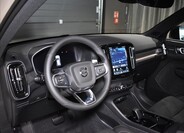 Volvo EX40 21