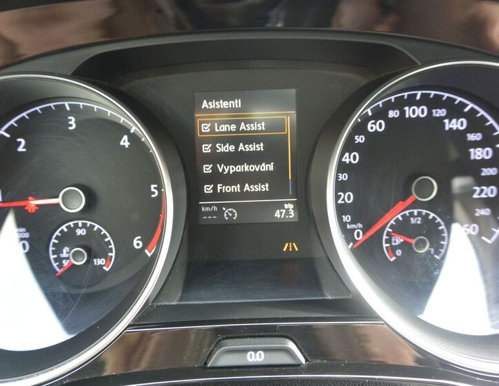 Volkswagen Touran 19