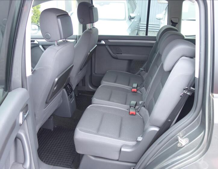 Volkswagen Touran 14
