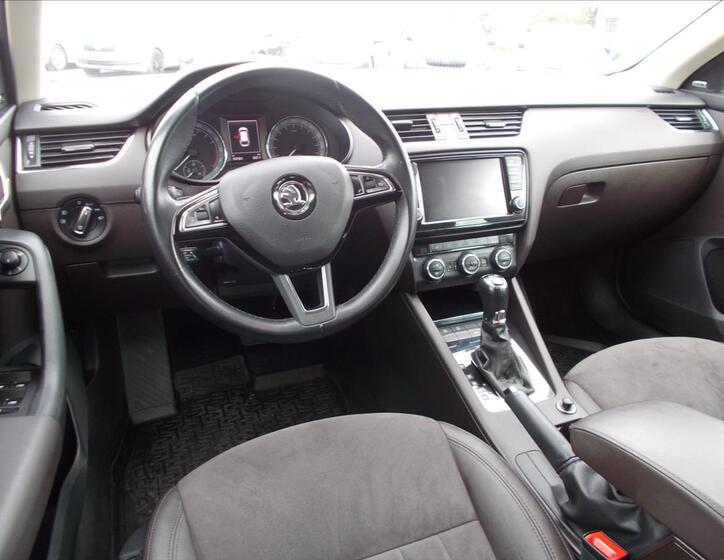 Škoda Octavia 18