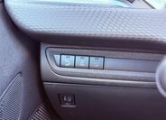 Peugeot 208 21