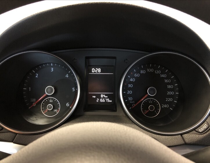 Volkswagen Golf 18