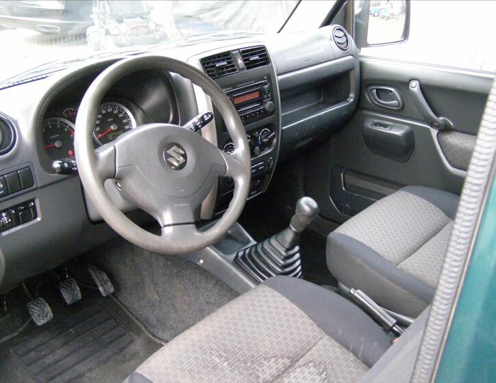 Suzuki Jimny 11