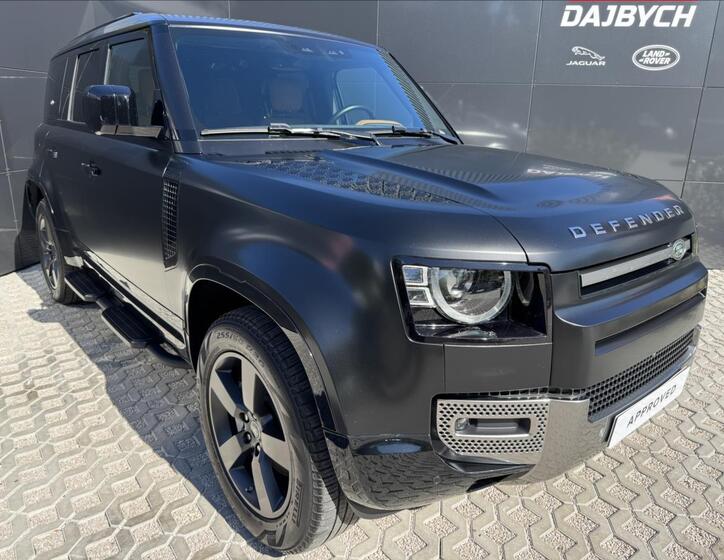 Land Rover Defender 26