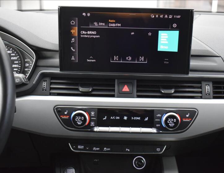 Audi A4 19