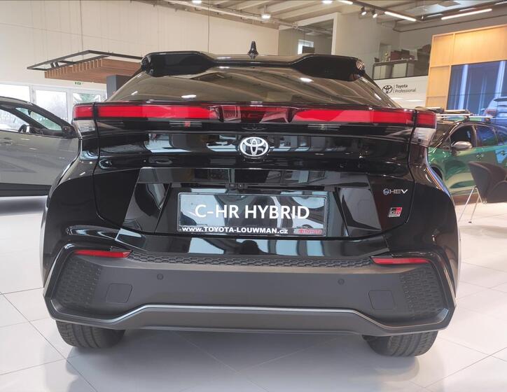 Toyota C-HR 5