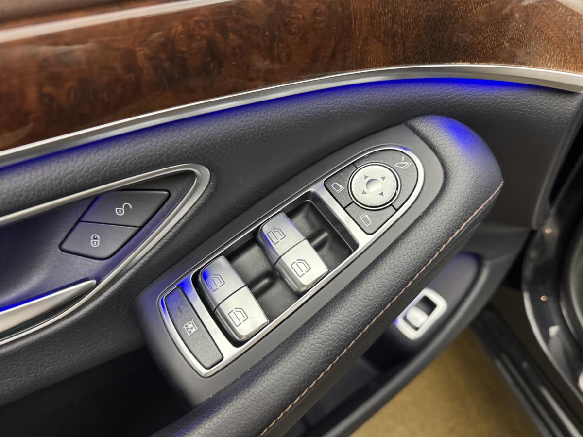 Mercedes-Benz Třídy S