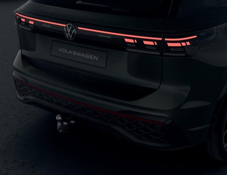 Volkswagen Tiguan 8
