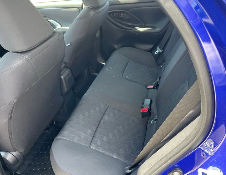 Toyota Yaris 15