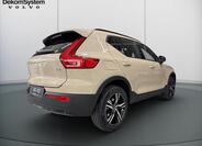Volvo XC40 3