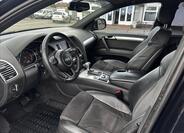Audi Q7 9