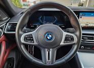 BMW i4 21