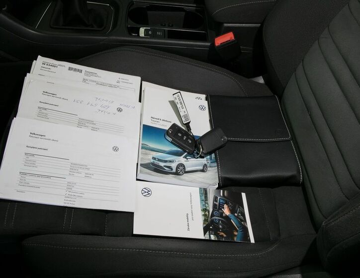 Volkswagen Touran 31