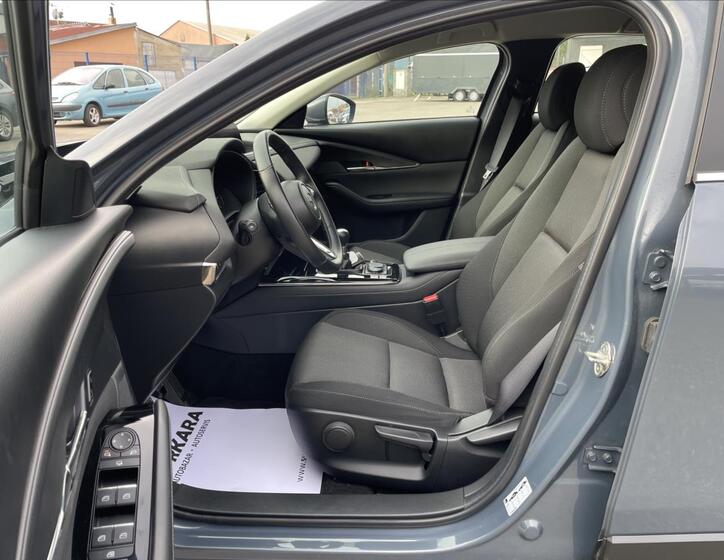 Mazda CX-30 33