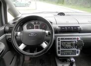 Ford Galaxy 17