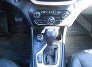 Jeep Cherokee 15