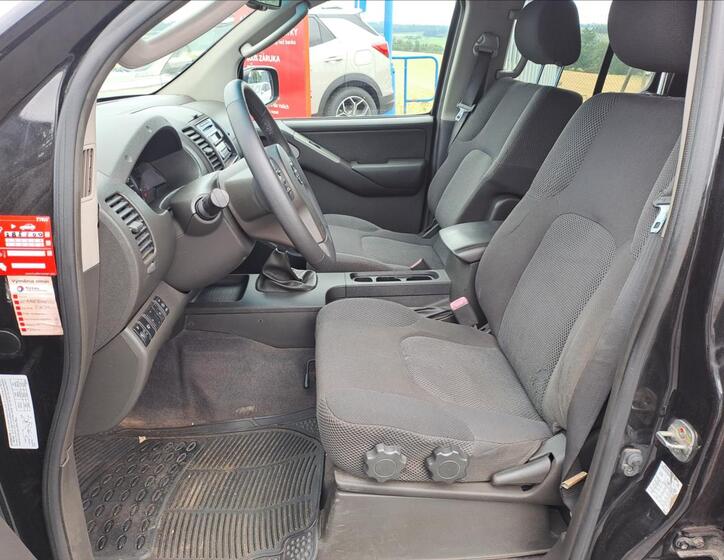 Nissan Navara 6