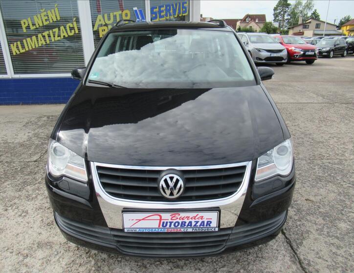Volkswagen Touran 3