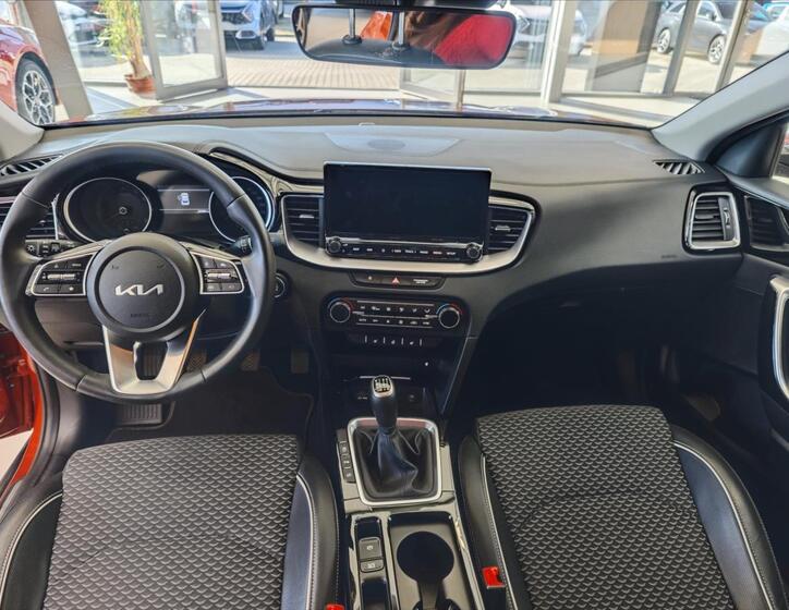 KIA XCeed 9