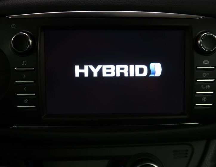 Toyota Yaris 16