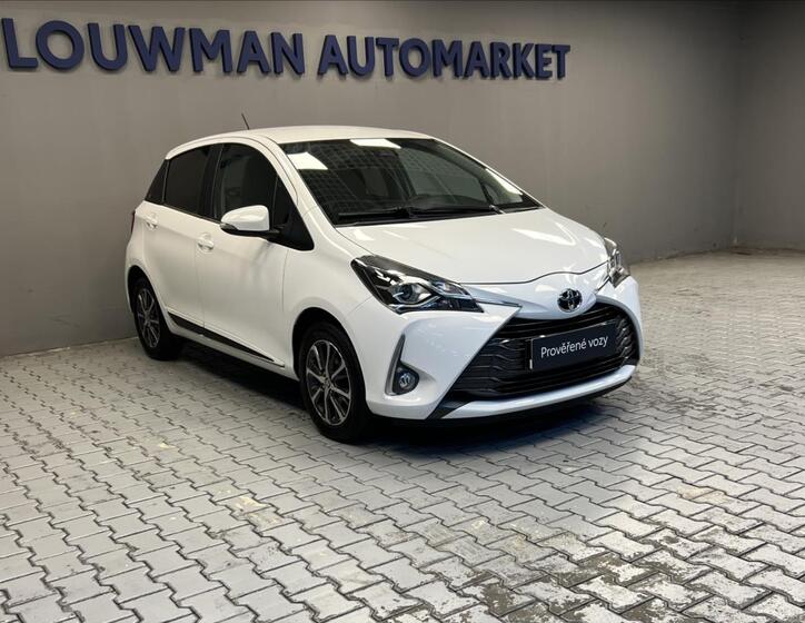 Toyota Yaris 12