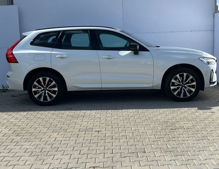 Volvo XC60 4