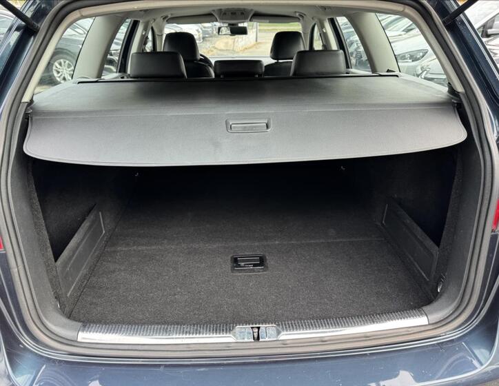 Volkswagen Passat 11