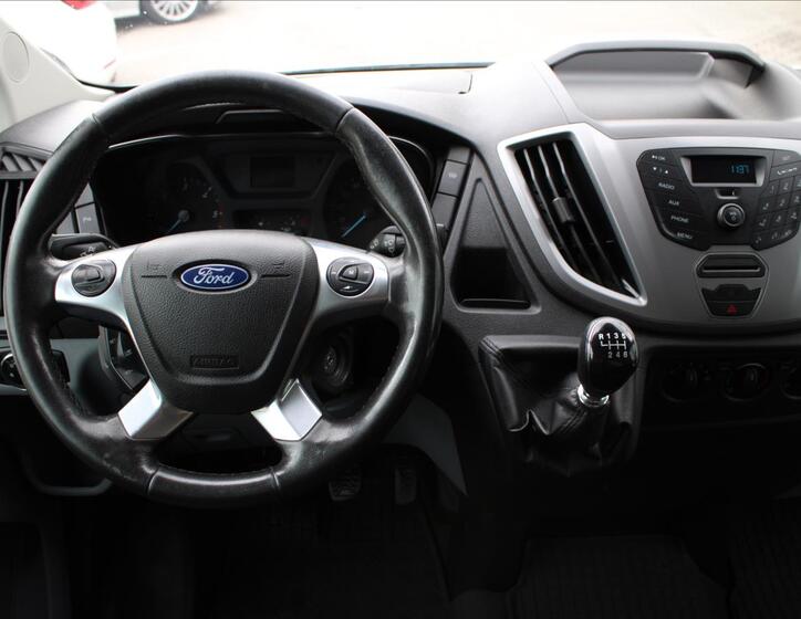 Ford Transit 26