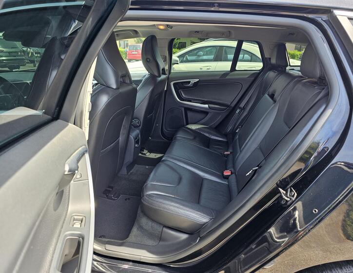 Volvo V60 39