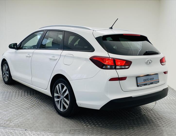 Hyundai i30 21
