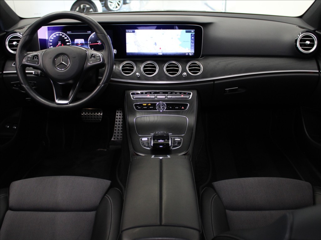 Mercedes-Benz Třídy E