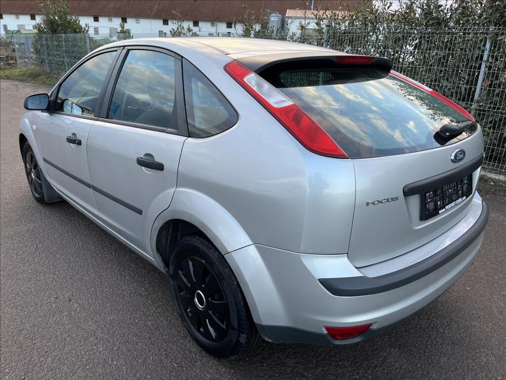 Ford Focus 8