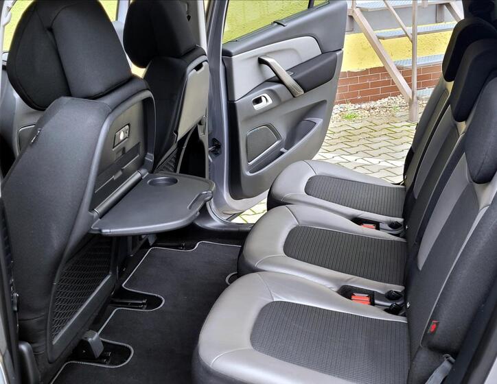Citroën Grand C4 Picasso 16