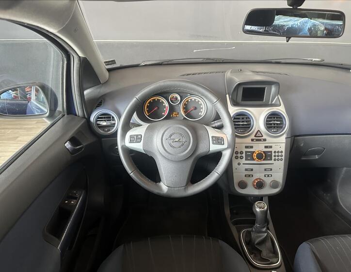 Opel Corsa 24