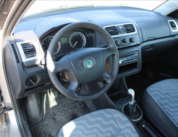 Škoda Fabia 10