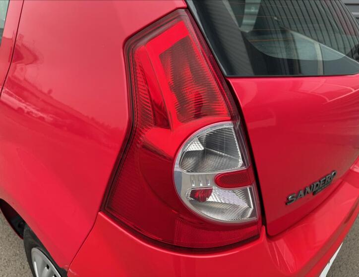 Dacia Sandero 20