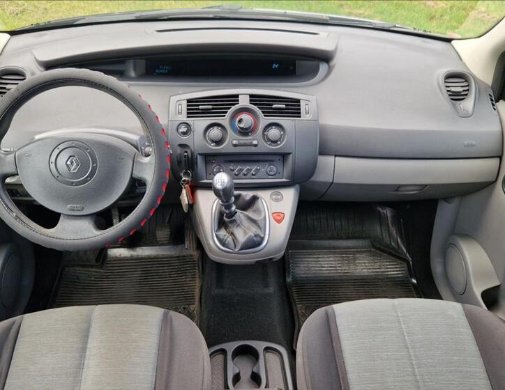 Renault Scénic 19