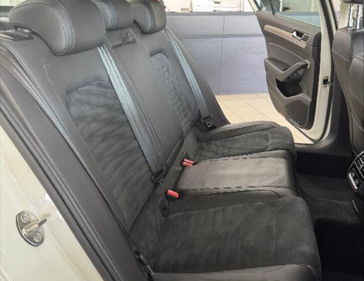 Volkswagen Passat 14