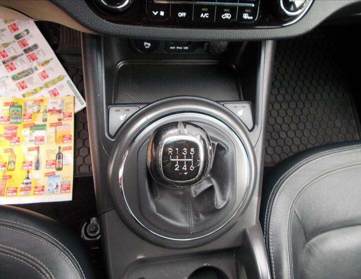 KIA Sportage 23